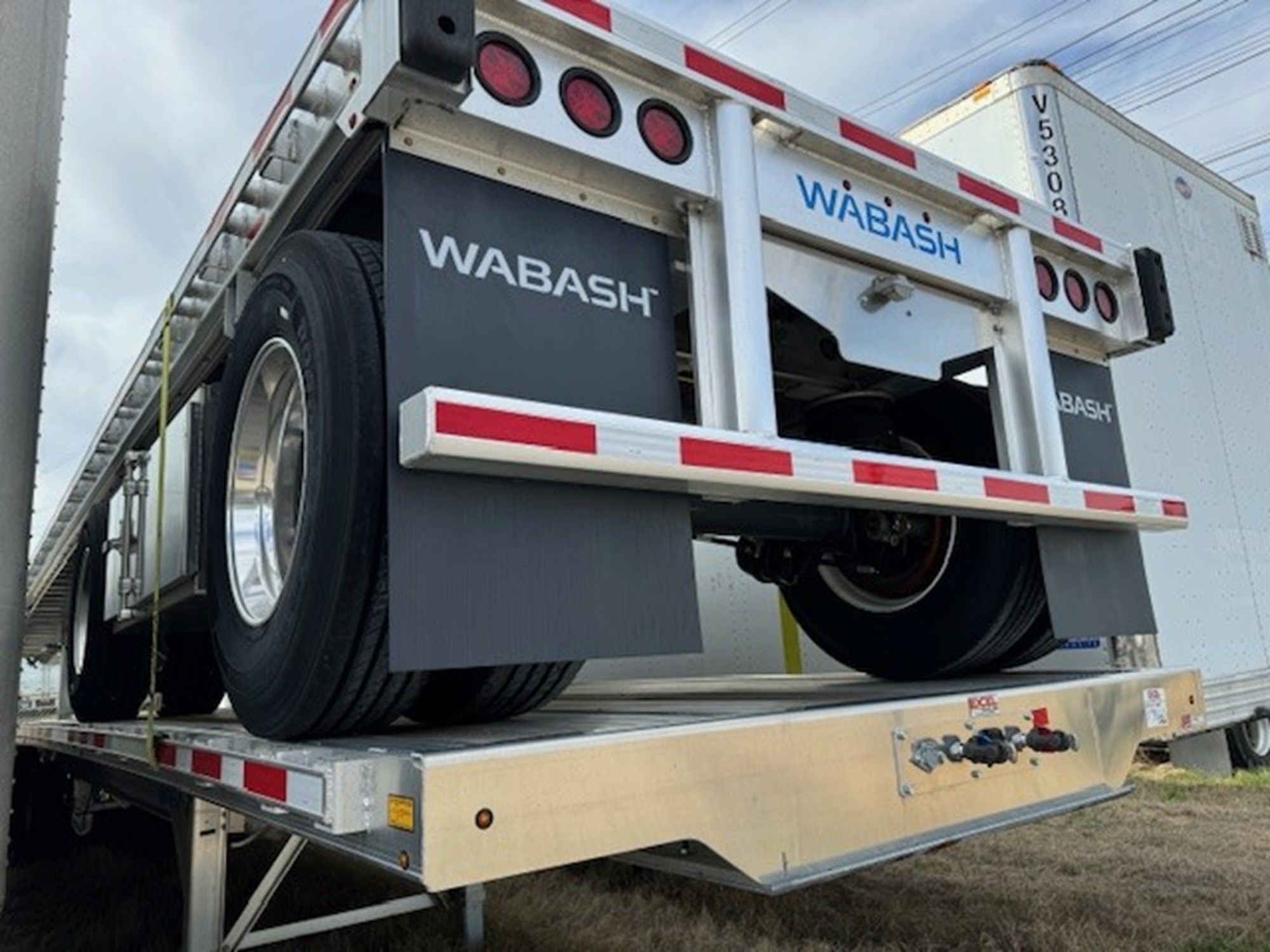 2024 WABASH 48' FLATBED - image 1 of 3