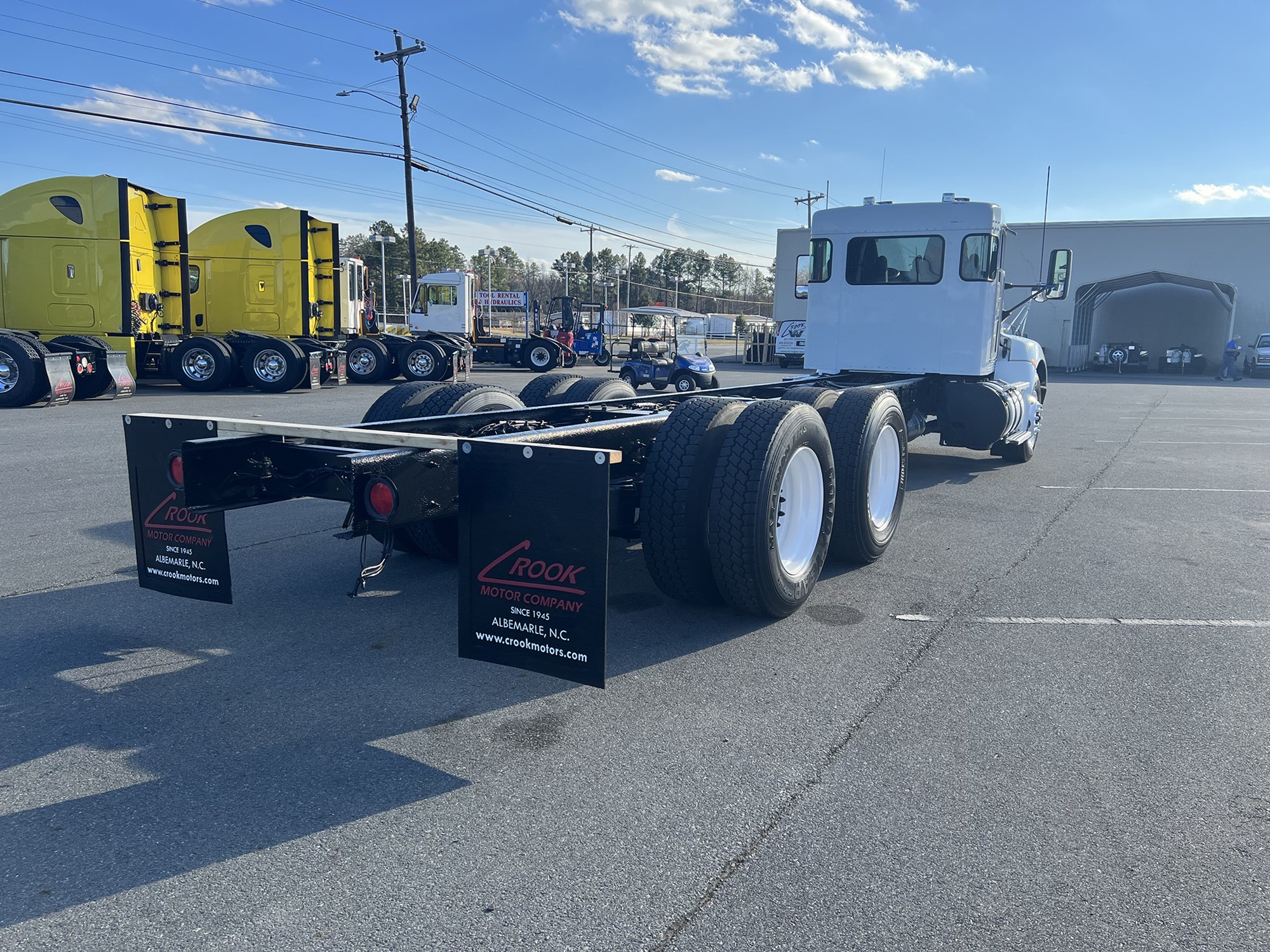 2014 Kenworth T3 Series - image 4 of 6