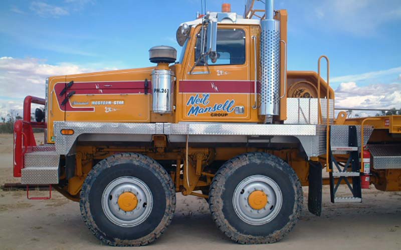 Western Star 6900 - image 2 of 5