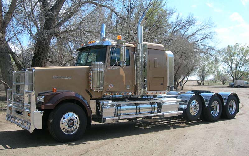 Western Star 4900 - image 3 of 3