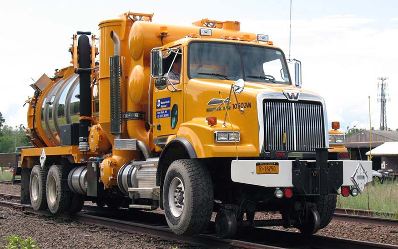 Western Star 4800 - image 3 of 3