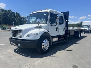 2017 Freightliner M2 106 1719318243024