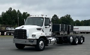 2017 Freightliner 114SD 1721410580867