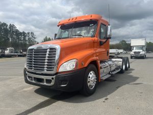 2015 Freightliner Cascadia 1712778519646