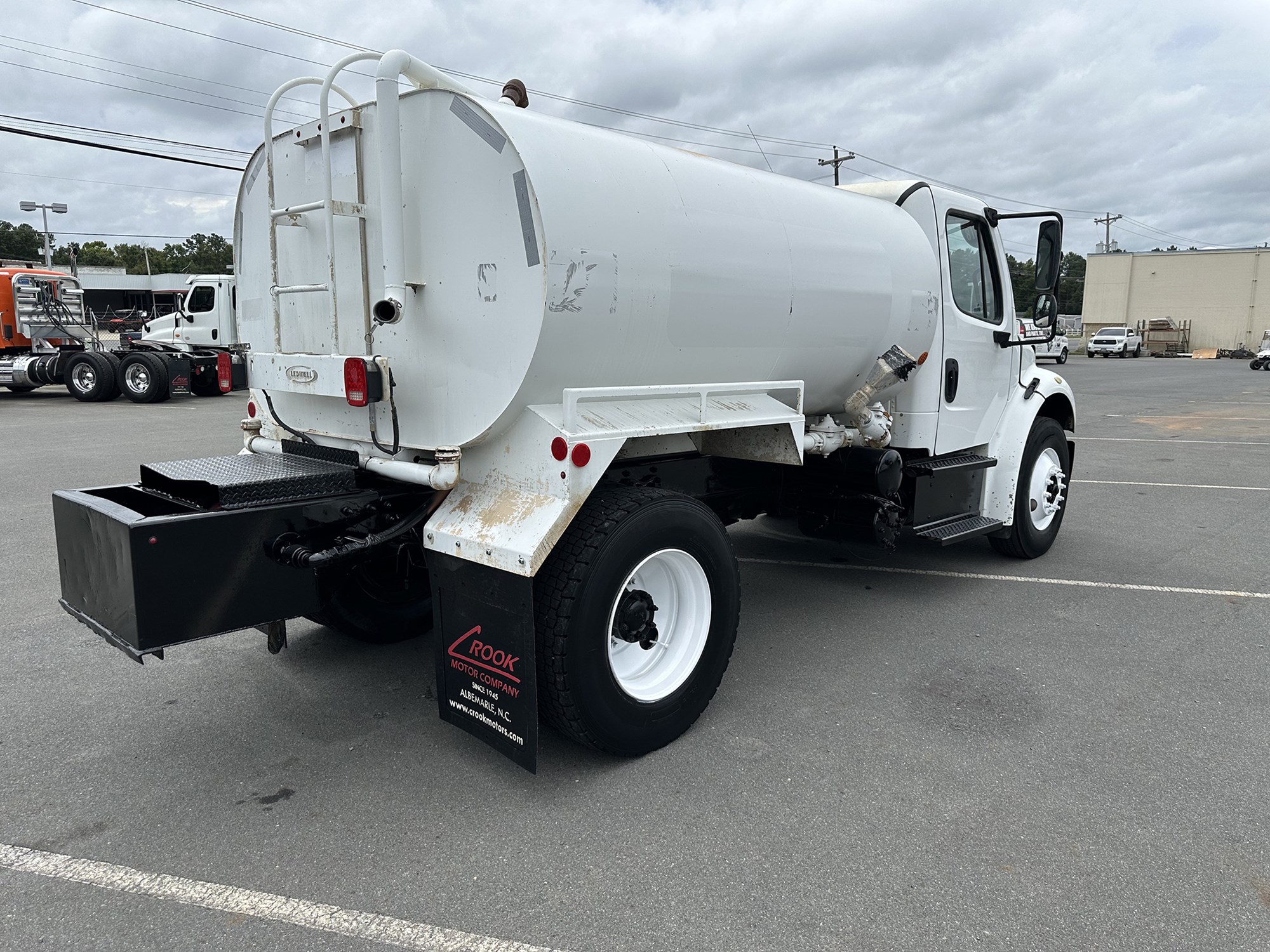 2019 Freightliner M2 - image 6 of 6