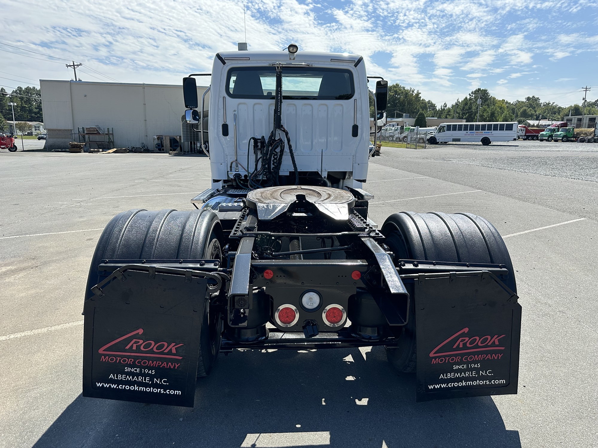 2019 Freightliner M2106 - image 4 of 6