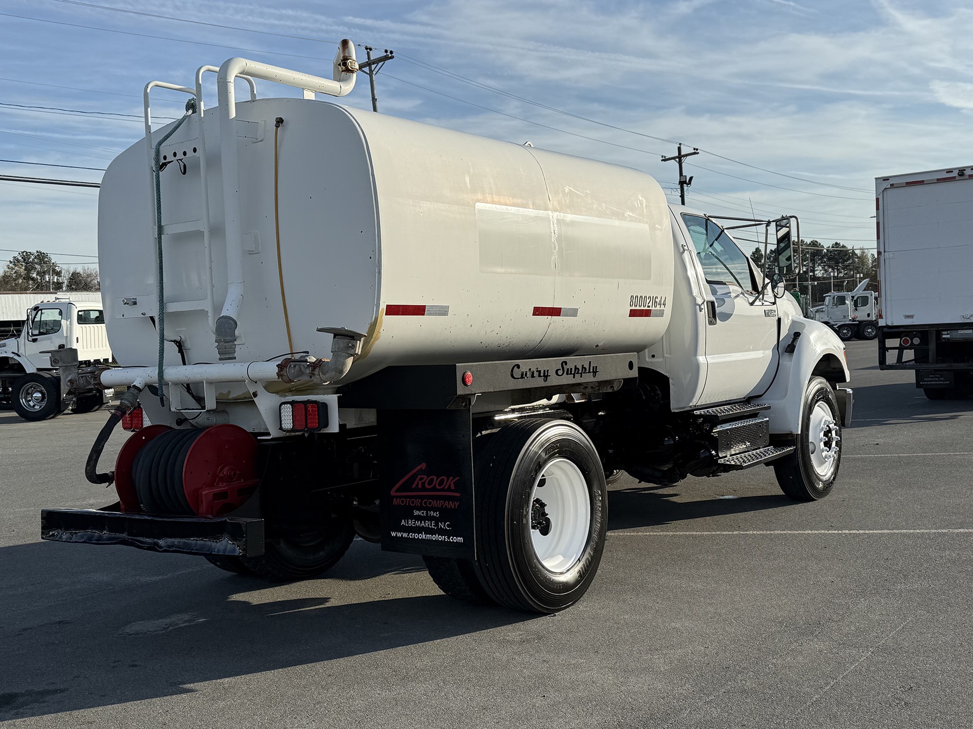 2013 Ford F-750 - image 3 of 4