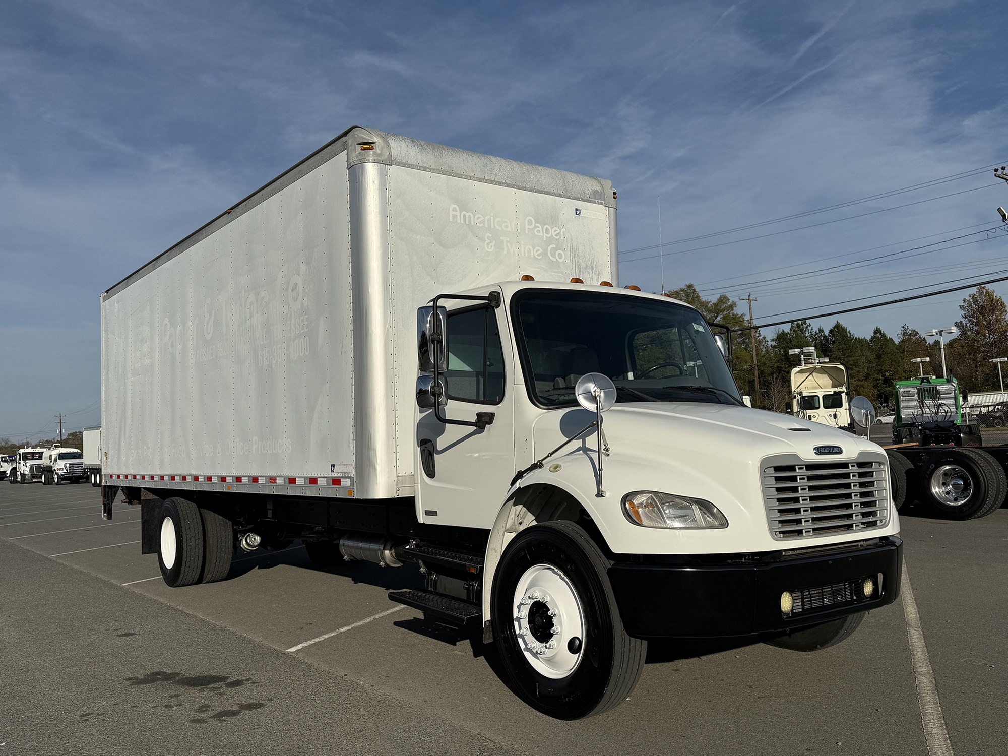 2012 Freightliner M2 - image 2 of 4