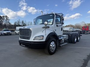 2014 Freightliner M2 1737748284320