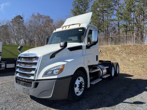 2018 Freightliner Cascadia 126 1739549855498