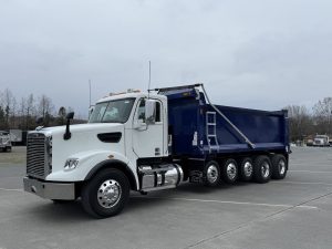 2023 Freightliner 122SD 1739991969091