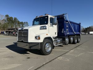 2023 Western Star 4700SB 1741706470402